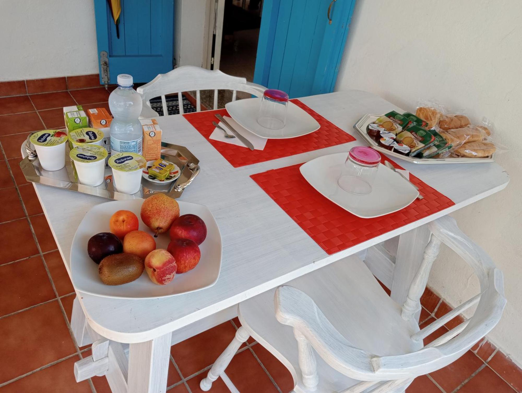 Free Zone Bed & Breakfast Annunziata  Exterior photo