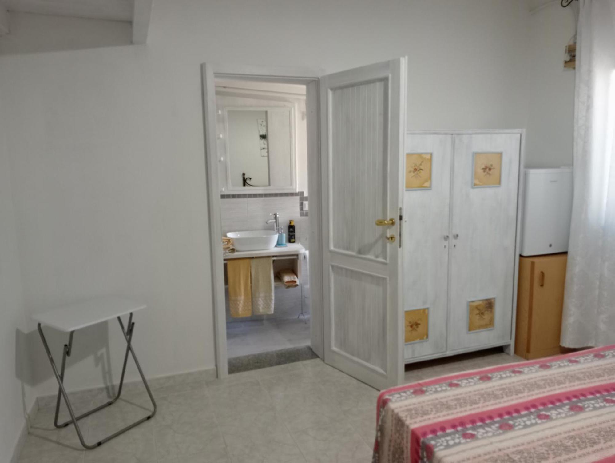 Free Zone Bed & Breakfast Annunziata  Exterior photo